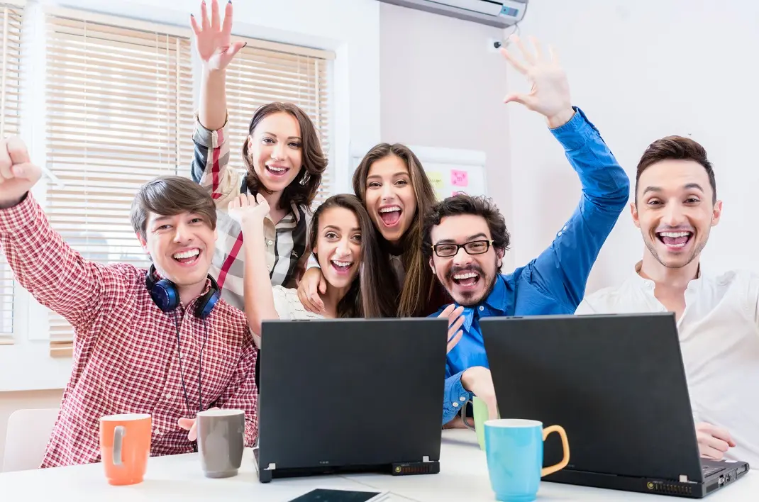 تعداد اعضای تیم استارتاپ کانادا | سوگیموتو ویزا